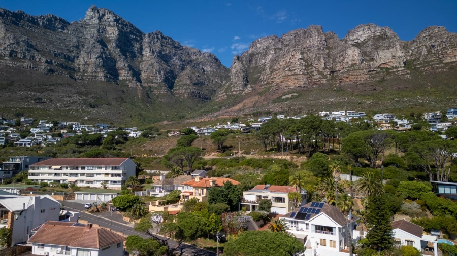 4 Bedroom Property for Sale in Camps Bay Western Cape